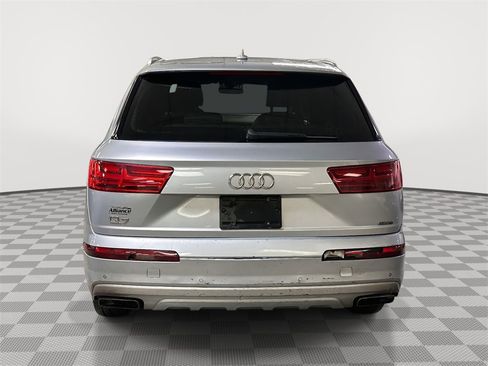 Used 2019 Audi Q7 3.0T Premium Plus w/ Premium Plus Package image 4