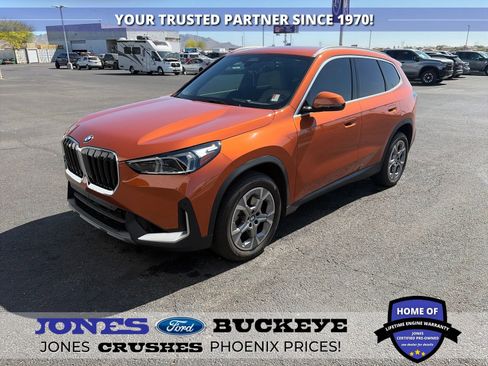 Used 2023 BMW X1 xDrive28i AWD/4WD image 1