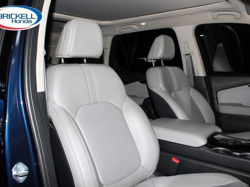 Used 2023 Honda Pilot Touring image 15