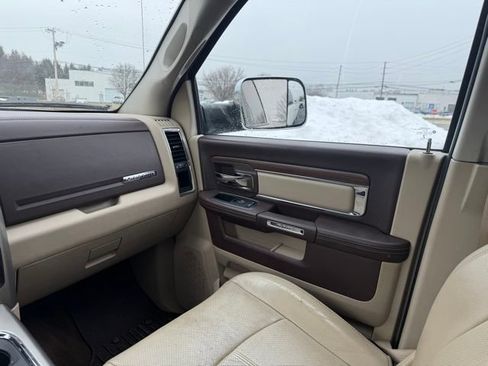 Used 2018 RAM 2500 Laramie w/ Snow Chief Group AWD/4WD image 10