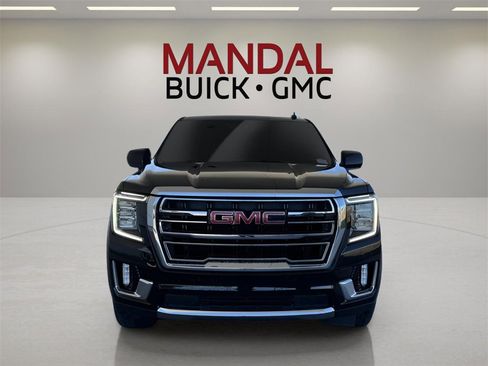 Used 2021 GMC Yukon SLT image 3