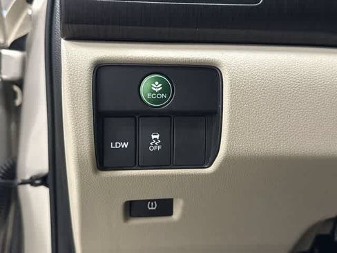 Used 2015 Honda Accord EX-L image 19
