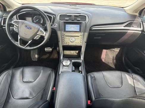 Used 2017 Ford Fusion Titanium FWD image 17