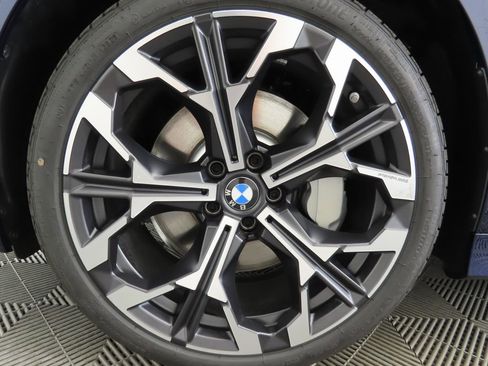 New 2026 BMW 330i Sedan w/ Premium Package image 30