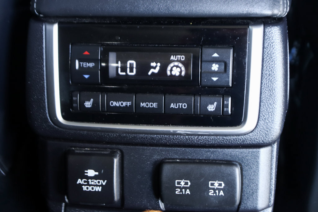 Used 2022 Subaru Ascent Touring w/ Popular Package #2A AWD/4WD image 39