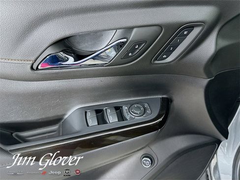 Used 2022 GMC Acadia AT4 w/ Technology Package image 23