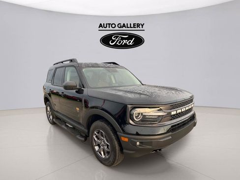 Used 2023 Ford Bronco Sport Badlands w/ Premium Package AWD/4WD image 3