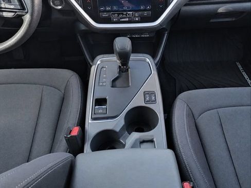 Certified 2025 Subaru Crosstrek 2.5i Premium AWD/4WD image 16