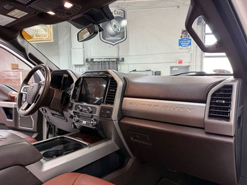 Used 2022 Ford F250 King Ranch w/ Tremor Off-Road Package AWD/4WD image 17