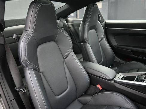 Certified 2020 Porsche 911 Carrera 4S image 29