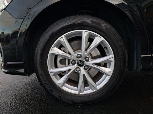 Used 2024 Audi Q3 2.0T Premium image 29