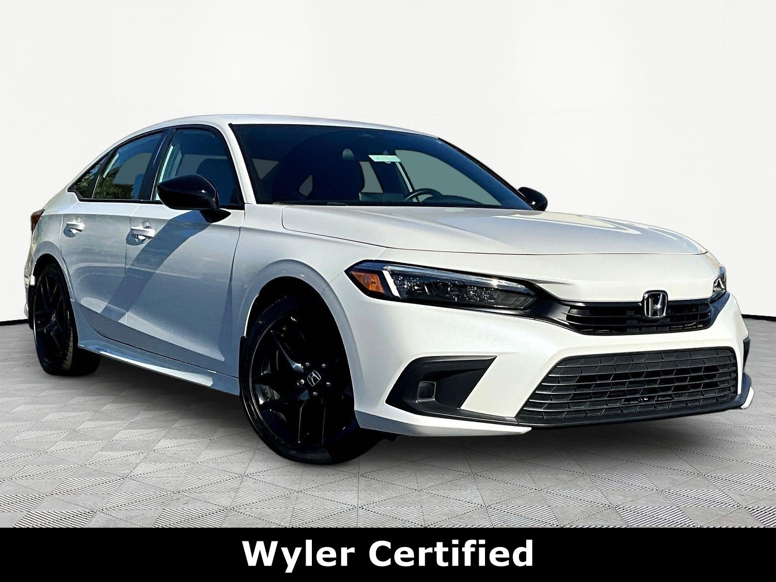 Used 2024 Honda Civic Sport image 3