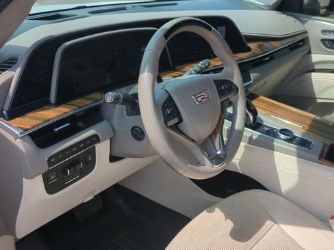 Used 2021 Cadillac Escalade Sport Platinum image 10