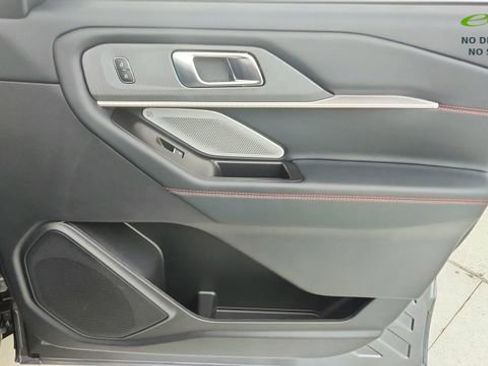 Used 2025 Ford Explorer ST w/ Sun And Sound Package AWD/4WD image 26