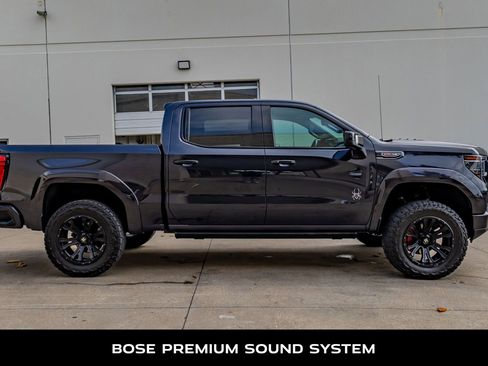 Used 2022 GMC Sierra 1500 AT4 w/ AT4 Premium Package AWD/4WD image 10