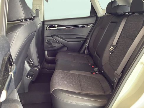 New 2026 Kia Seltos S FWD image 24