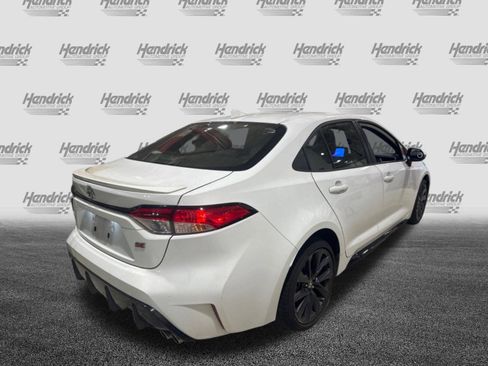 Used 2024 Toyota Corolla SE image 10