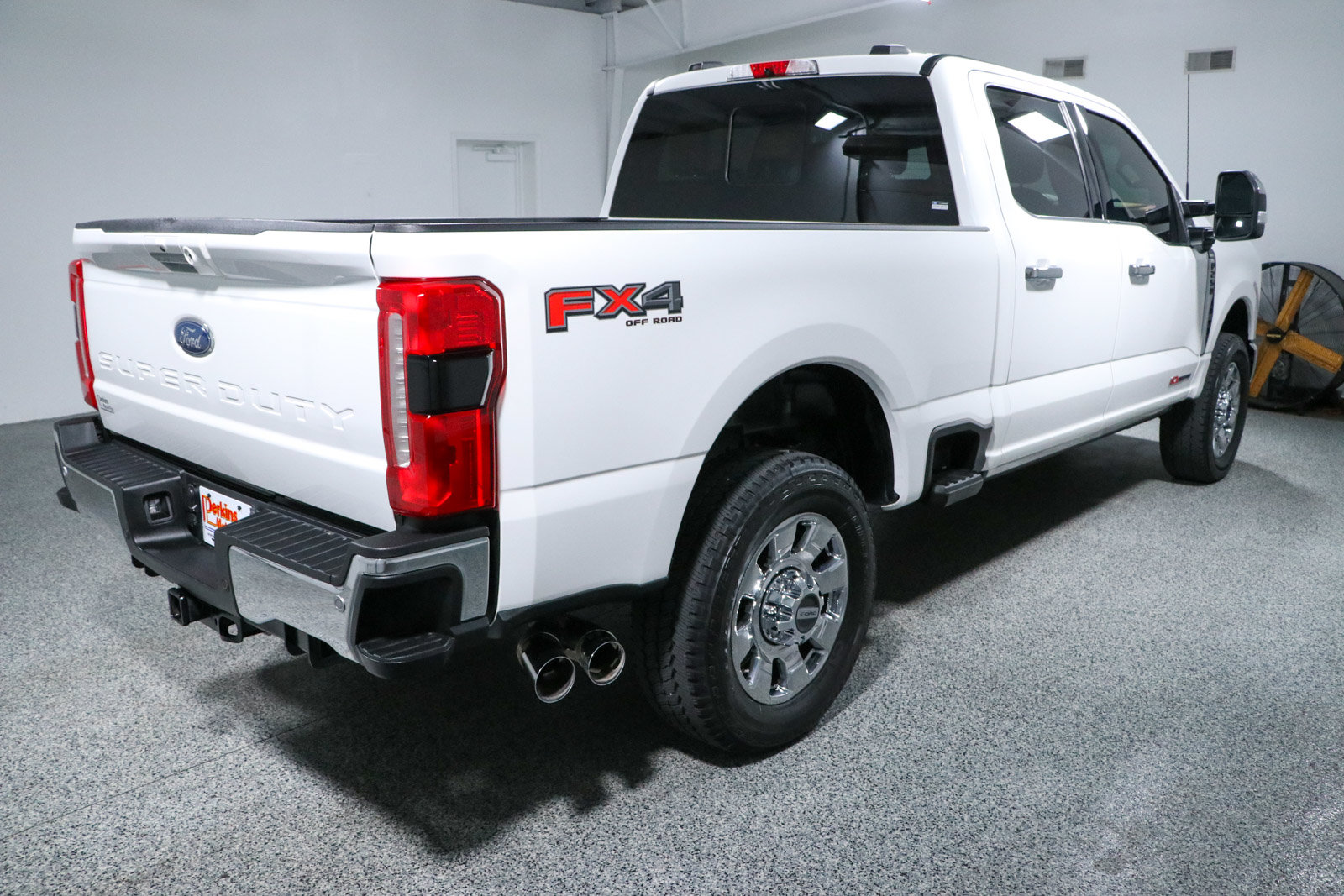 Used 2024 Ford F250 Lariat w/ Lariat Ultimate Package AWD/4WD image 7