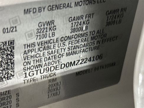 Used 2021 GMC Sierra 1500 SLT w/ SLT Premium Plus Package image 29