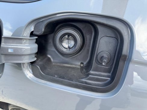 Certified 2025 Honda Accord SE image 30