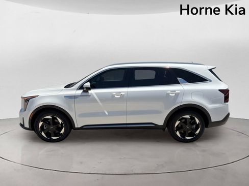 New 2025 Kia Sorento EX w/ EX Panoramic Sunroof Package AWD/4WD image 6