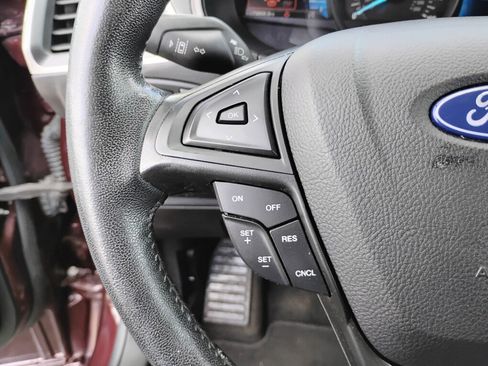 Used 2022 Ford Edge SEL AWD/4WD image 21