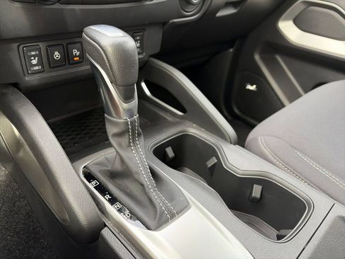 Certified 2024 Nissan Frontier SV w/ SV Convenience Package image 15