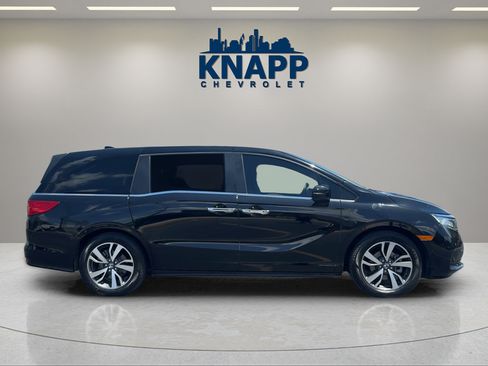 Used 2023 Honda Odyssey Touring image 6