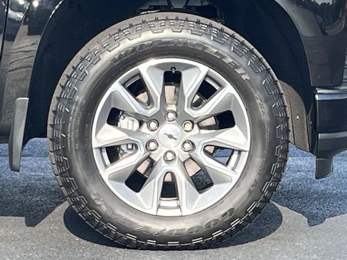 Used 2021 Chevrolet Silverado 1500 RST w/ All Star Edition Plus AWD/4WD image 32