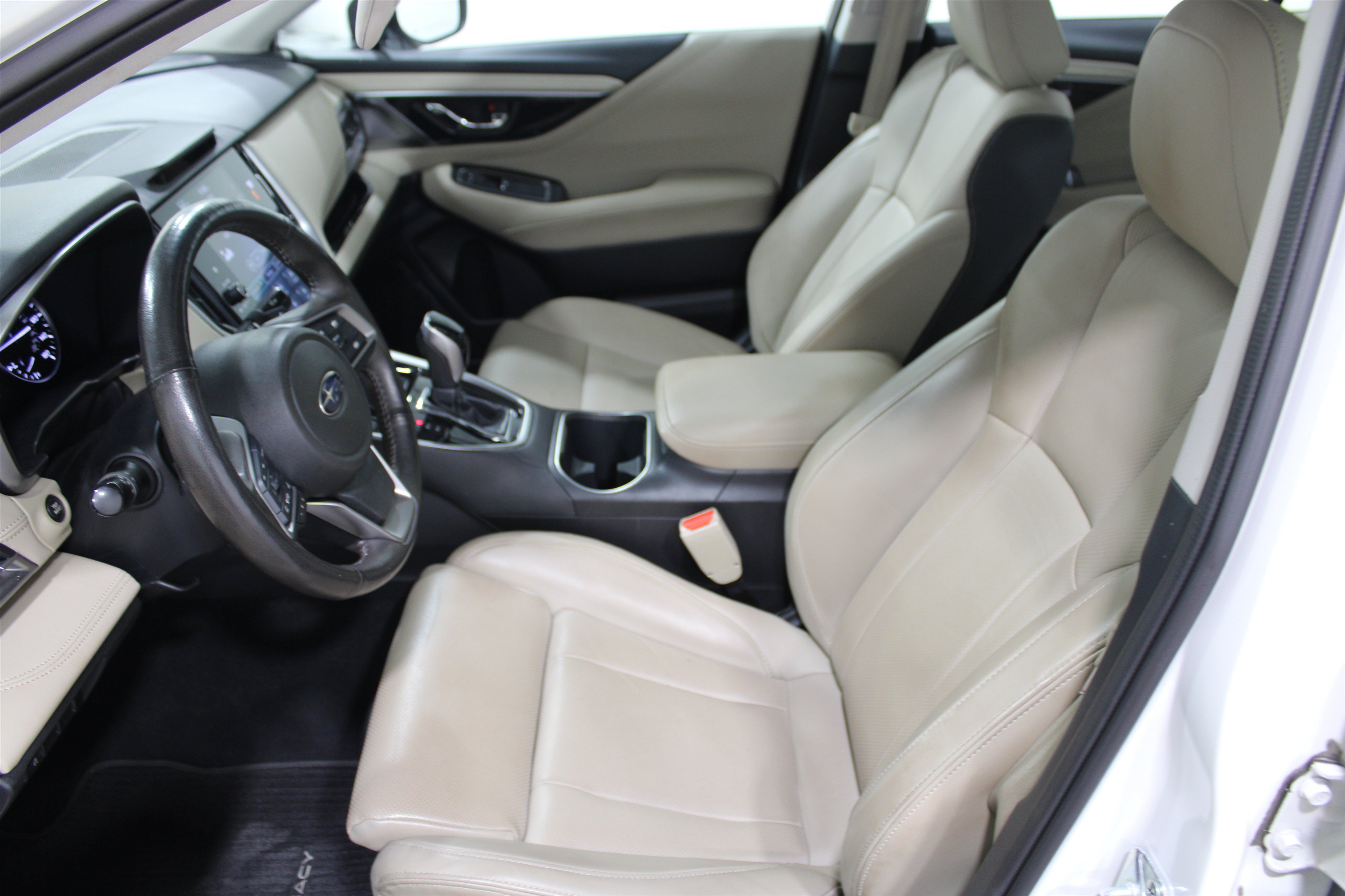 Used 2023 Subaru Legacy Limited AWD/4WD image 3