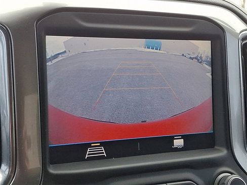 Used 2019 Chevrolet Silverado 1500 RST image 4