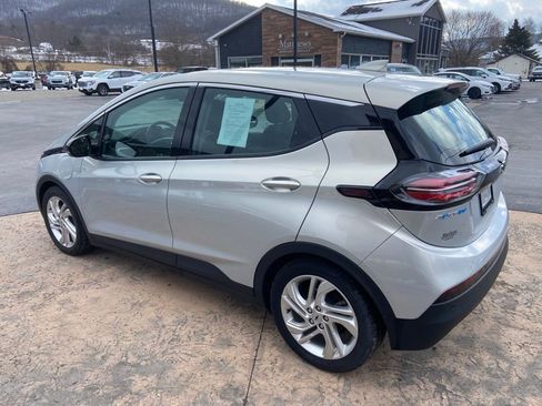 Used 2023 Chevrolet Bolt LT w/ Driver Confidence Package image 7