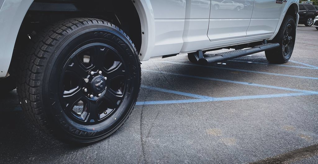 Used 2018 RAM 3500 Laramie w/ Sport Appearance Group AWD/4WD image 37
