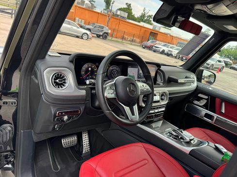 Used 2024 Mercedes-Benz G 550 image 24