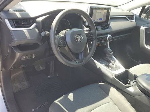Used 2023 Toyota RAV4 XLE image 17