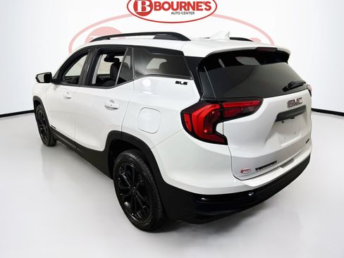 Used 2020 GMC Terrain SLE w/ Driver Convenience Package AWD/4WD image 8