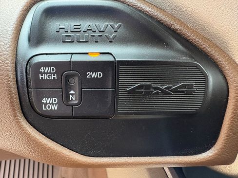 Used 2023 RAM 2500 Laramie AWD/4WD image 17