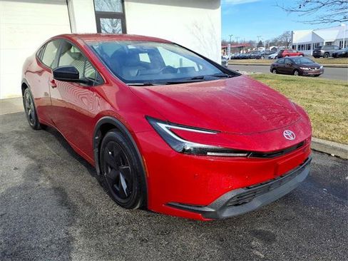 Certified 2023 Toyota Prius LE image 22