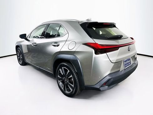 Used 2021 Lexus UX 250h w/ Premium Package image 6