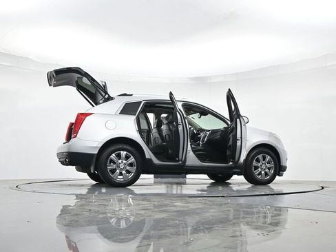 Used 2016 Cadillac SRX Luxury w/ Driver Awareness Package AWD/4WD image 51