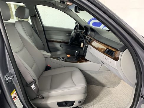 Used 2009 BMW 328i xDrive Sedan AWD/4WD image 41