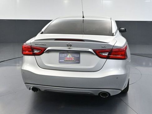 Used 2017 Nissan Maxima 3.5 SV w/ Dynamic Package FWD image 6