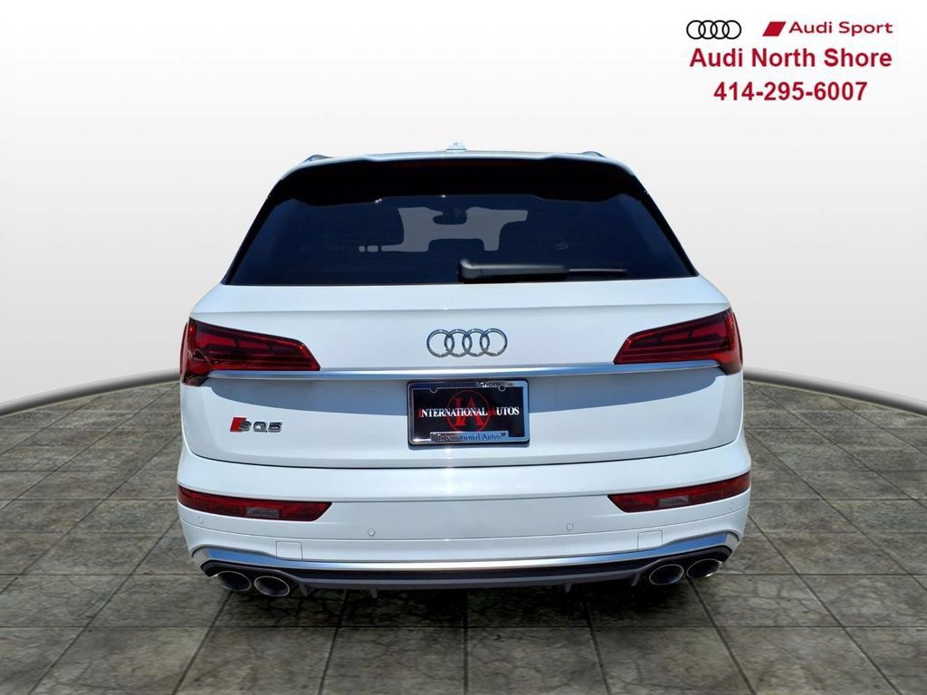 Used 2023 Audi SQ5 Premium Plus w/ Premium Plus Package AWD/4WD image 7