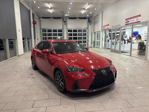 Used 2017 Lexus IS 300 F Sport image 3