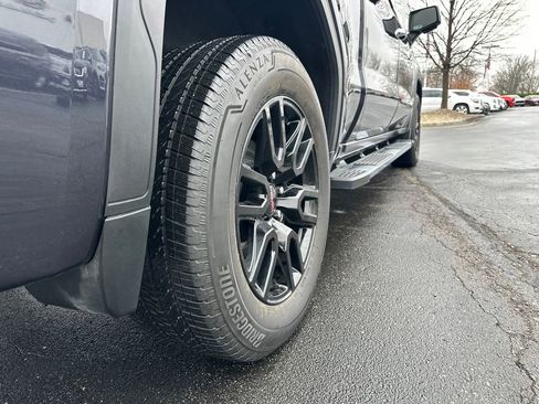 Used 2025 GMC Sierra 1500 SLT w/ SLT Premium Plus Package image 6