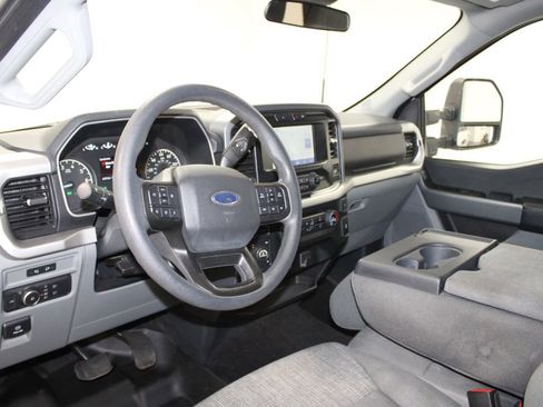 Used 2022 Ford F150 XLT AWD/4WD image 25