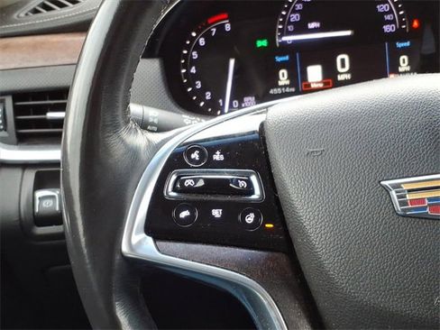 Used 2019 Cadillac XTS Luxury image 16