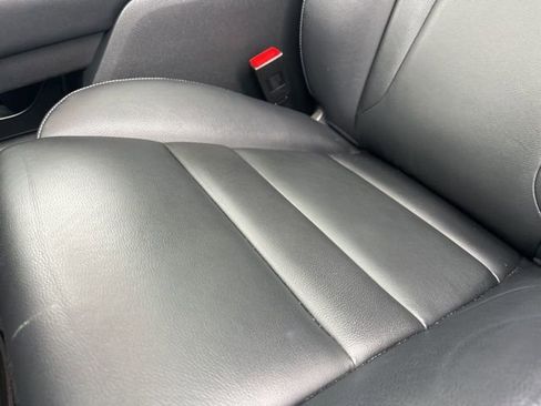 Used 2023 Nissan Rogue SL w/ SL Premium Package image 15