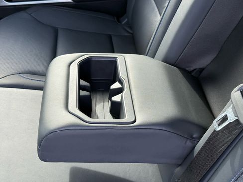 Used 2023 Toyota Tundra Platinum image 31