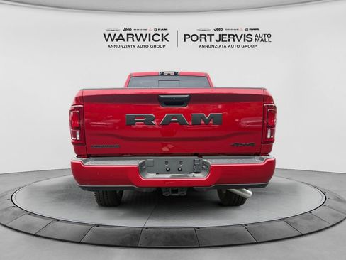 Used 2026 RAM 2500 Big Horn AWD/4WD image 4